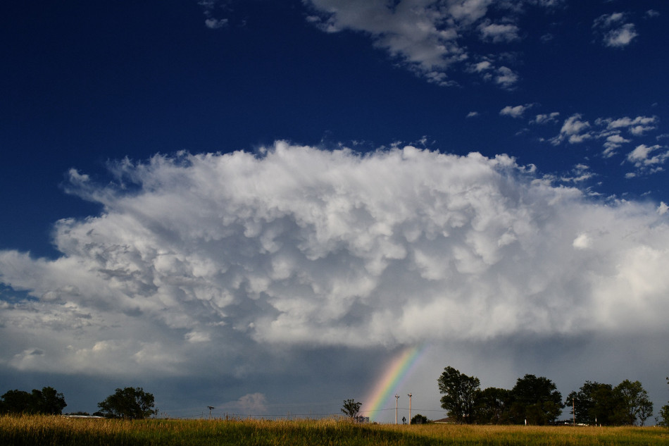 Mammatus Clouds with Rainbow
